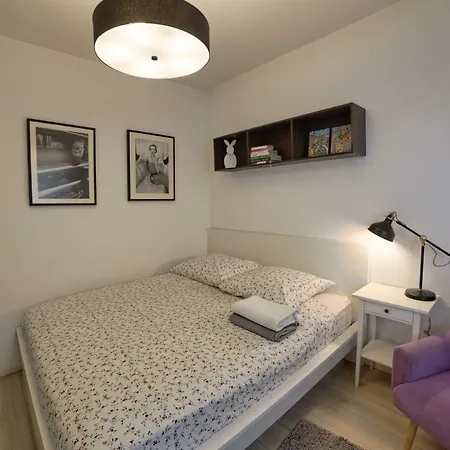 Apartament Lawenda Сьрем